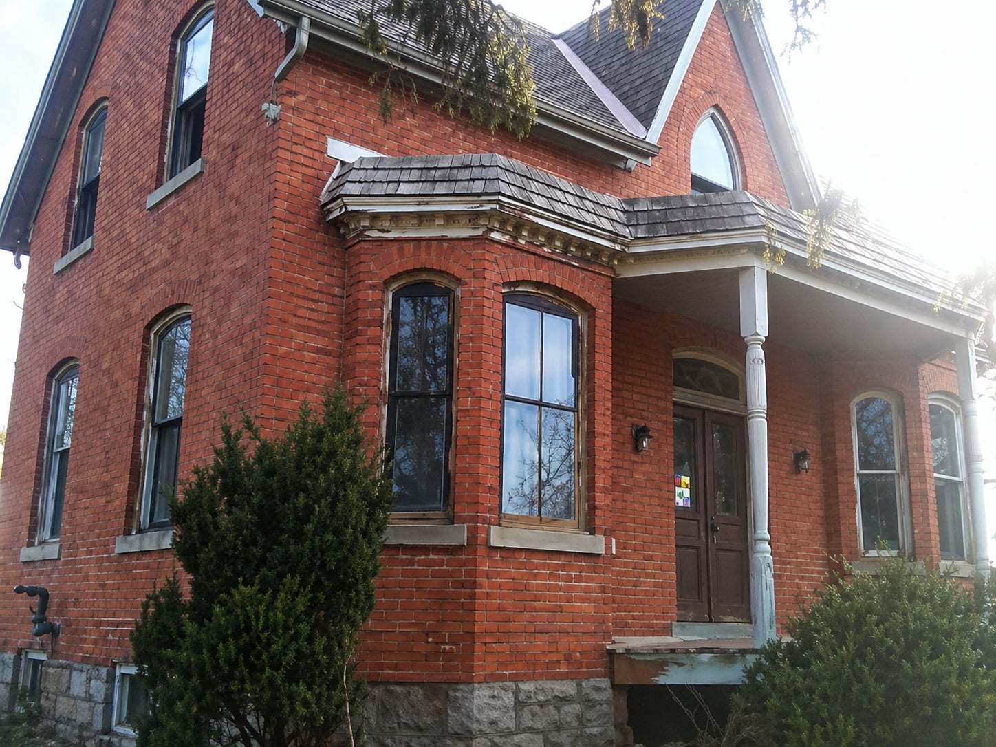 House after sandblasting restoration